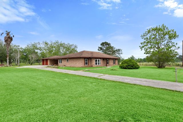 318 County Road 296d — H T & B R R