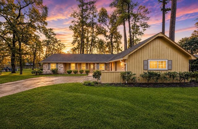 714 Golden Bear Ln — Forest Cove