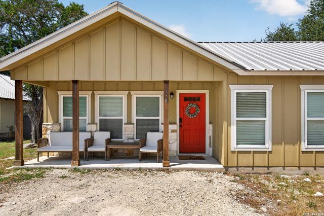 639 RIMROCK CV — CYPRESS COVE COMAL