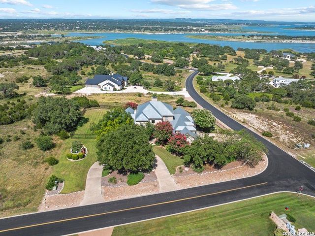 1299 Mystic Pkwy — PENINSULA AT MYSTIC SHORES