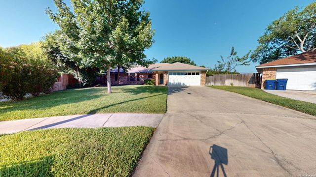 112 Tomahawk Cir — CIBOLO NORTH
