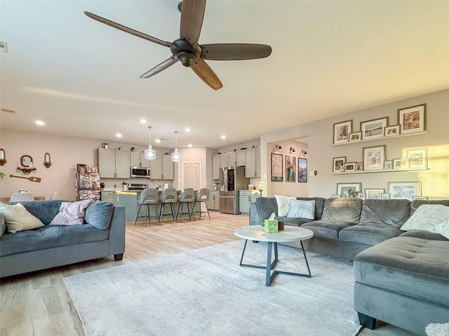 3502 Pentland Downs St — Canterbury Park Sec 4 A0507-A