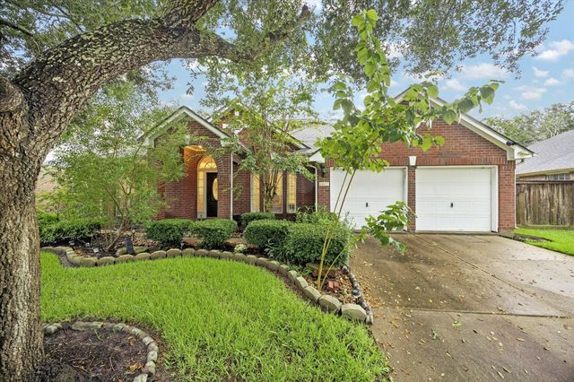 6607 Springcrest Dr — Greatwood Knoll Sec 4