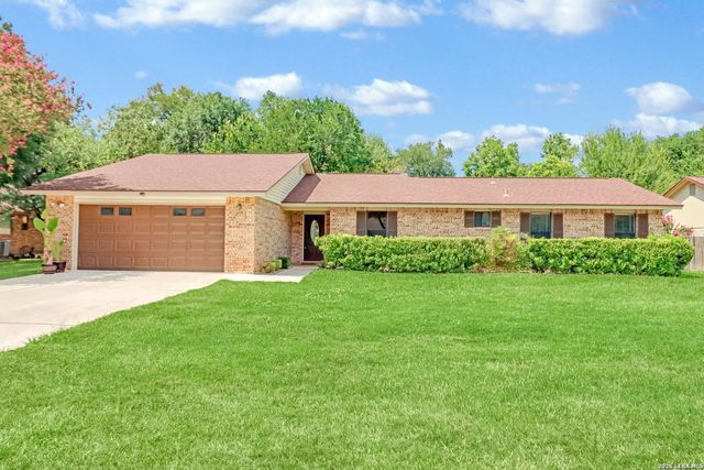 146 TWIN OAK RD — OAK VILLAGE NORTH
