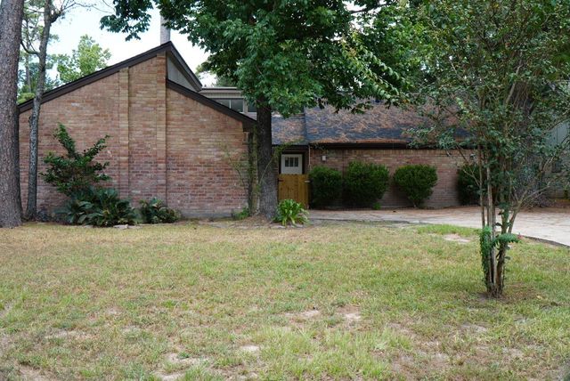 22707 Cranberry Trail — Timber Lane