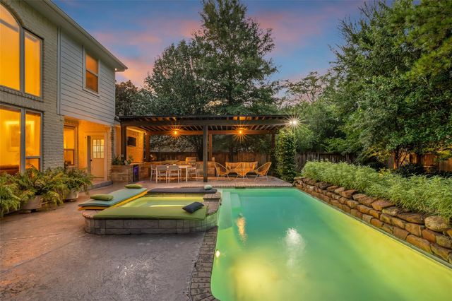 2 Glistening Pond Pl — Wdlnds Village Sterling Ridge 43