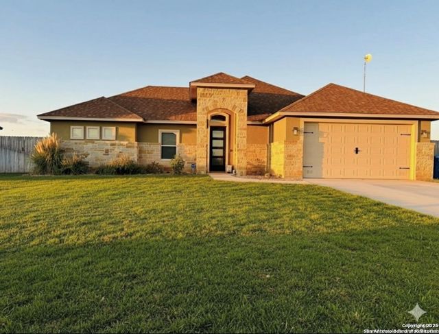 1704 Vista View Dr — Bonita Vista