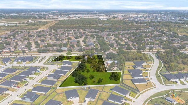 5418 Bryan Rd — E Wheat