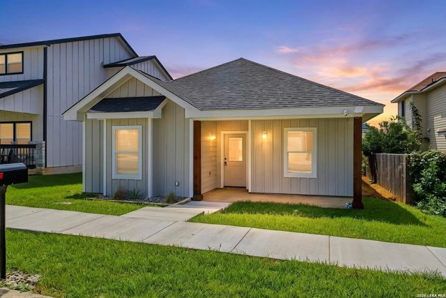 133 Lark Hill Rd — RIVER BEND