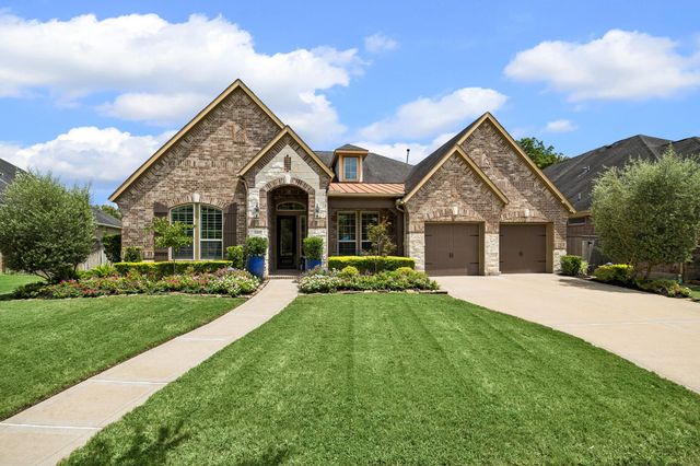 6407 Dexter Bluff Ct — The Orchard At Riverstone