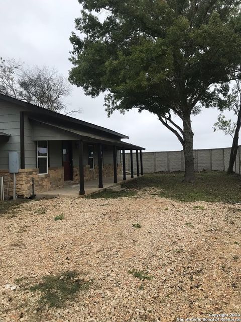 436 RIVER SPRINGS DR — ESNAURIZAR A M