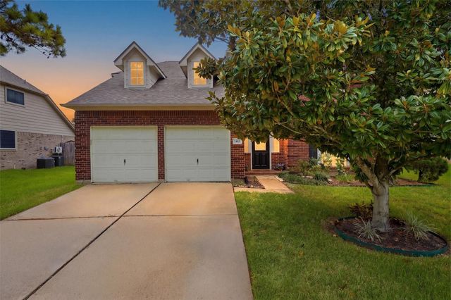 2413 Piney Woods Dr — Dixie Woods Sec 1&2&3 Ph1-Ph2
