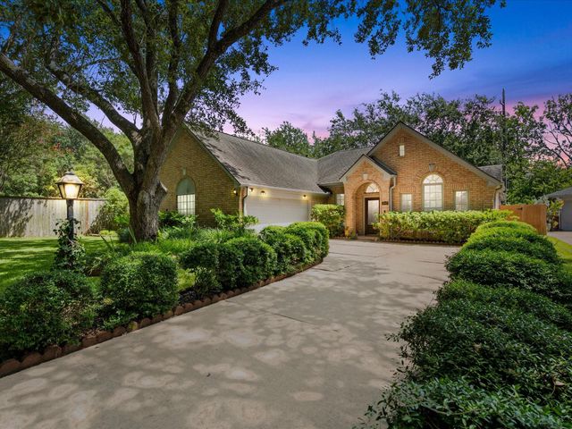 2707 Cheryl Ct — Plantation Park