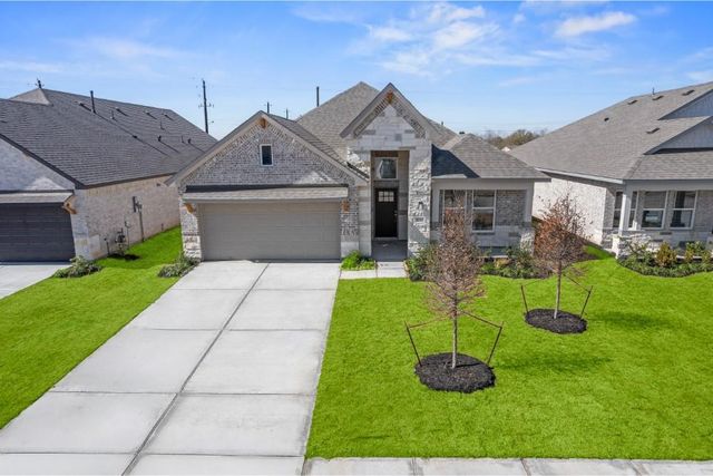 1806 Archwood Dr — Harmony Cove