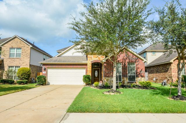 2322 Argos Dr — Olympia Estates