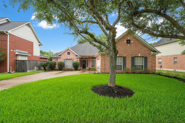 7319 Emerald Glen Dr — Greatwood Glen Sec 1