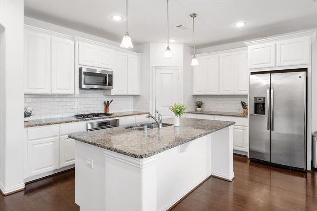 3635 Long Flower Ct — Creek Falls At Cross Creek Ranch