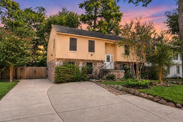 23026 Harrowby Dr — Timber Lane