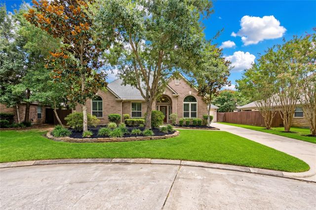 11 Ryanwyck Pl — Wdlnds Village Alden Br 86