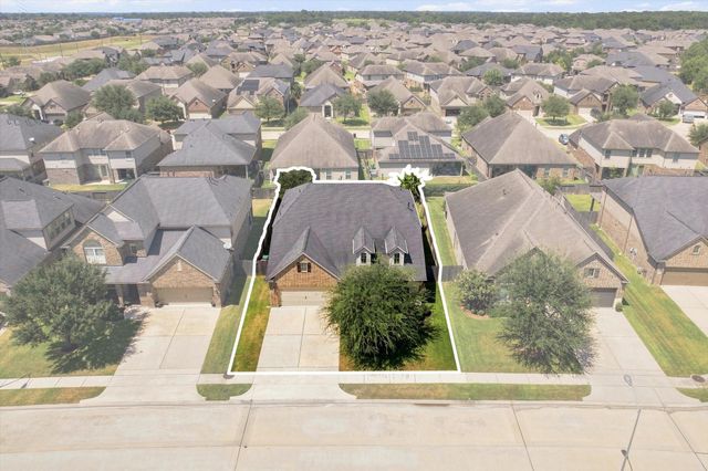 19114 Gaslamp Point Ct — Villages of Cypress Lakes