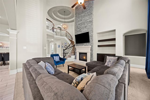 16855 Bark Cabin Dr — Groves Sec 15