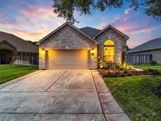1225 N Riviera Cir — Bellavita At Green Tee Sec 04