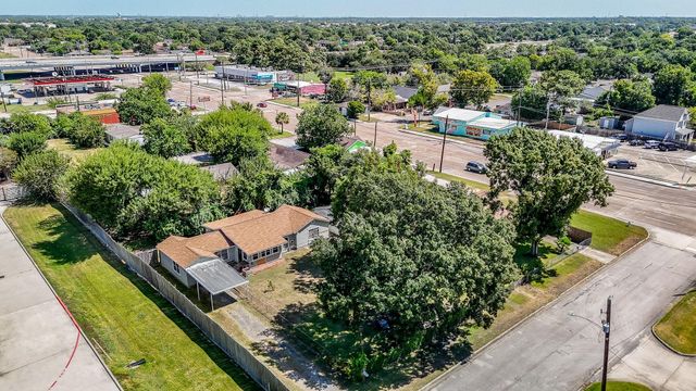 808 Morrell St — Morrell Park