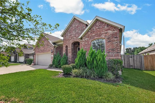 501 Campbell Drive — Westwood