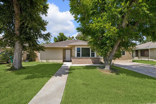 1512 Buchanan St — South Pasadena Villas