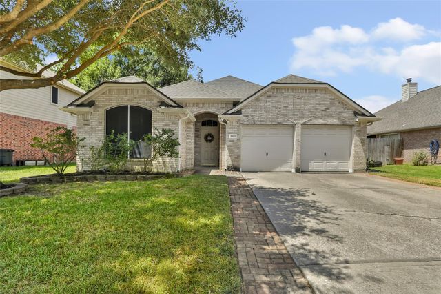 18619 Woodbreeze Dr — Atascocita South