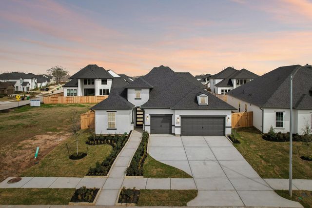1306 Berry Brook Dr — Sienna