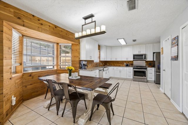 23115 Stepinwolf Ln — Timber Lane Sec 01