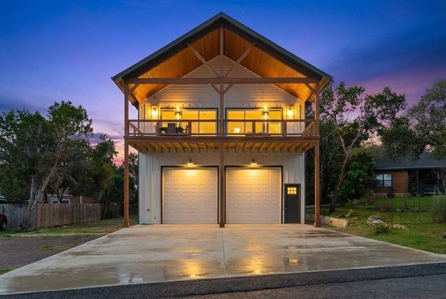 3160 Lakeview Dr — Canyon Lake Hills 2