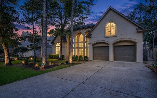 110 Capstone Cir — Wdlnds Village Cochrans Cr 40