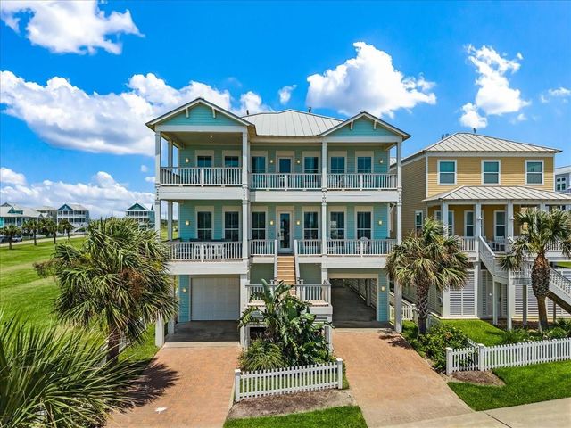 11406 Beachside — Beachside Village 2004