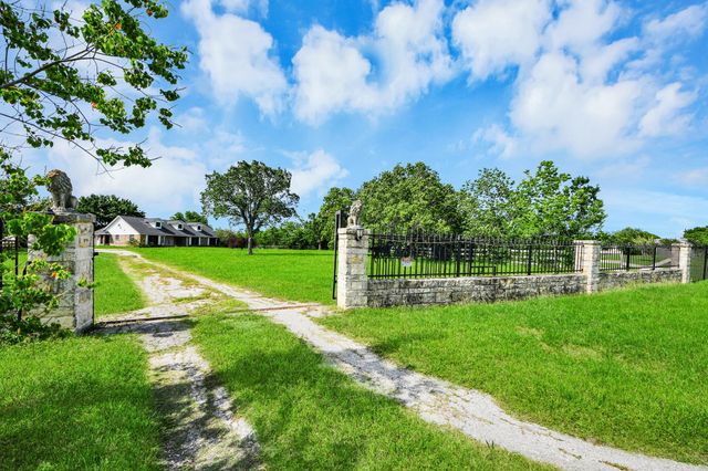 12746 Roy Rd — H T & B R R