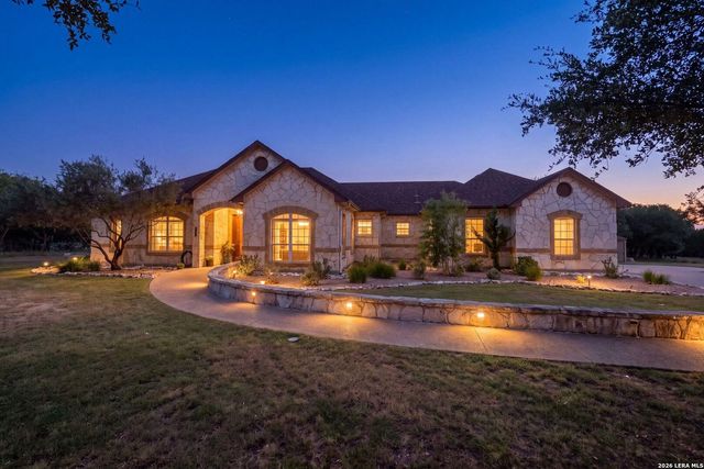 1195 Rio Brazos — WATERSTONE