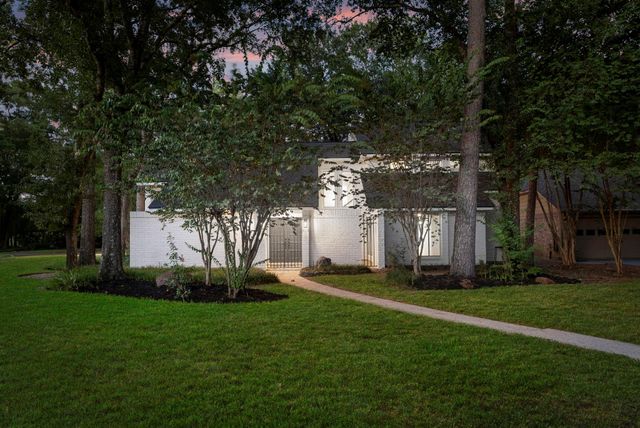2 Muskmallow Ct — Wdlnds Village Grogans Ml 19