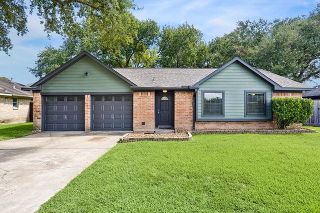 1605 Cypress Hollow St — Dixie Hollow