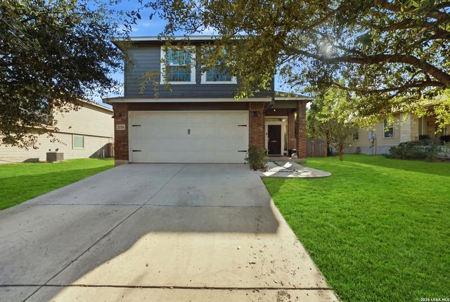 2158 Hazelwood — BENTWOOD