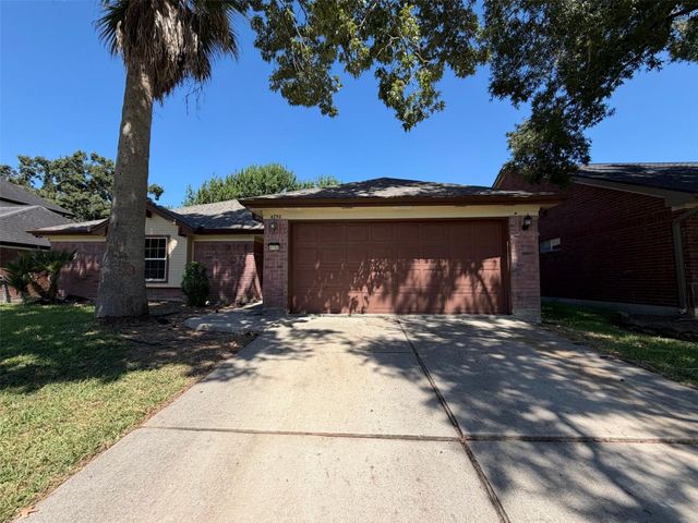 4750 Backenberry Dr — Heritage Park Sec 12 Amd