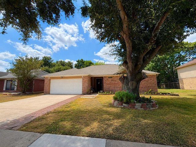 7247 Prairie Village Dr — Amhurst Sec 02