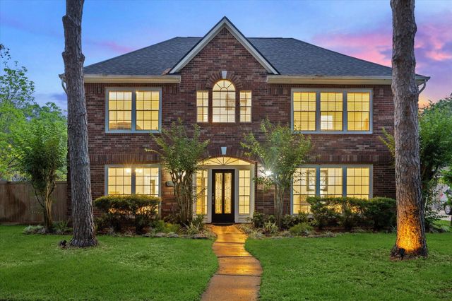 4419 Three Rivers Dr — Riverbend North
