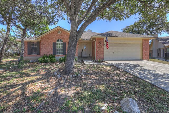 1241 Bluff Creek — Oak Bluff Estates 3