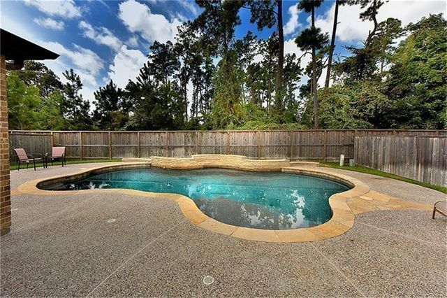 126 Hearthshire Cir — Wdlnds Village Sterling Ridge 99