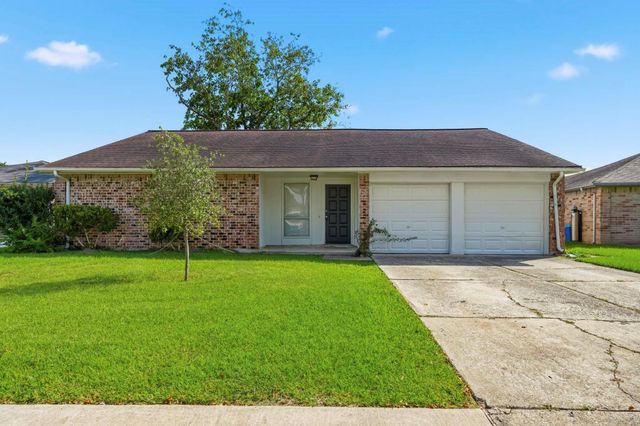 10107 Willmont Rd — Fairmont Park West Sec 02