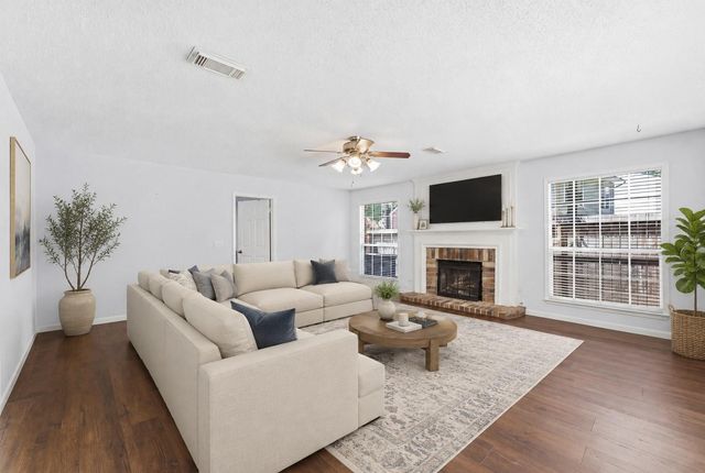 42 Fire Flicker Pl — Wdlnds Village Indian Sprg