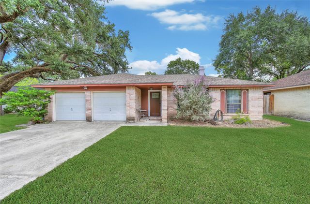 3418 Almondwood Dr — Forest North Sec 02 R/P
