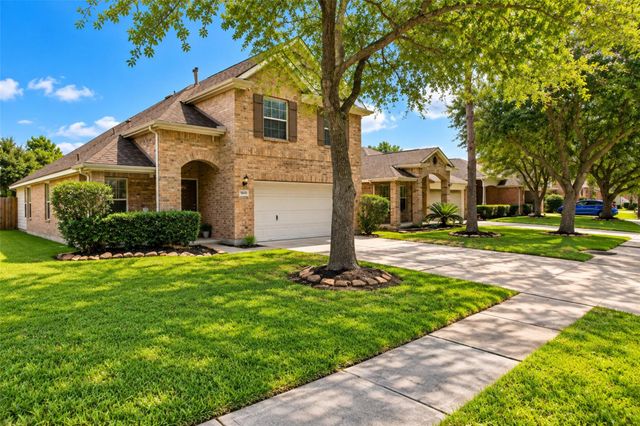16610 Berkshire Forest Dr — Canyon Lakes at Stonegate Sec 14