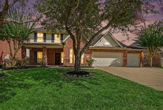 917 Almond Pointe — Centerpointe Sec 4 2001